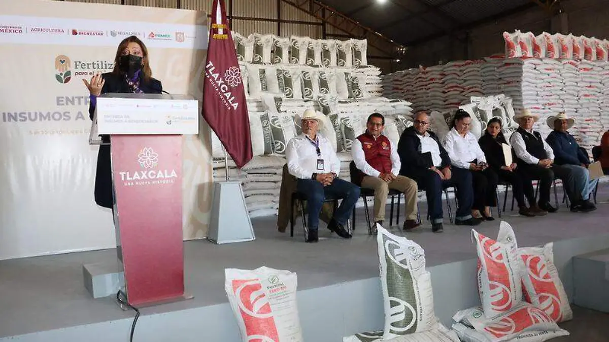 entrega  fertilizantes 1